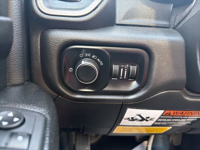 2020 RAM 5500 Chassis Tradesman/SLT