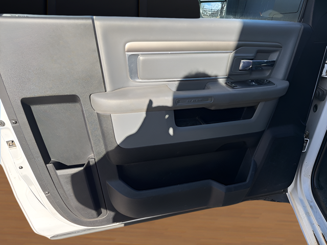 2018 RAM 5500 Chassis Tradesman/SLT