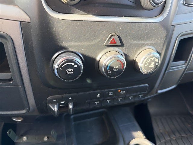 2018 RAM 5500 Chassis Tradesman/SLT