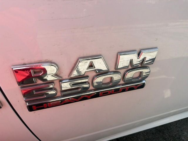 2014 RAM 5500 Chassis Tradesman/SLT/Laramie