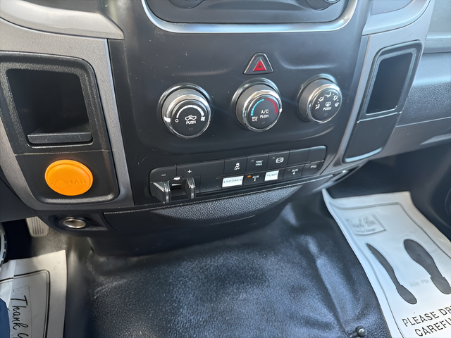 2015 RAM 3500 Chassis Tradesman/SLT