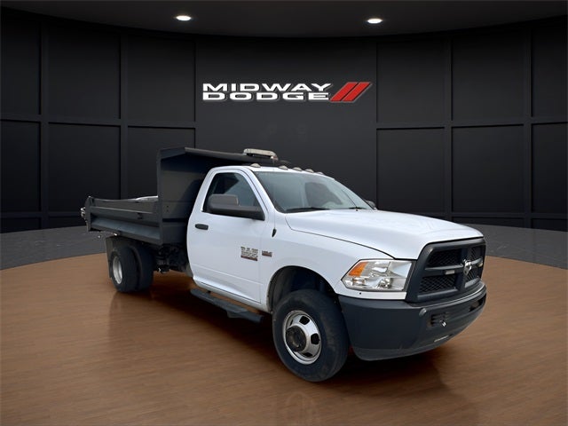2018 RAM 3500 Chassis Tradesman/SLT