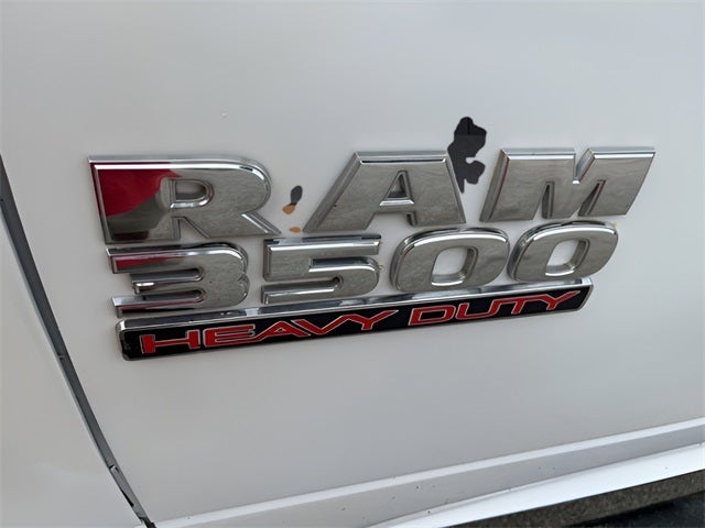 2018 RAM 3500 Chassis Tradesman/SLT