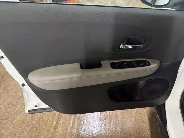 2022 Honda HR-V AWD LX