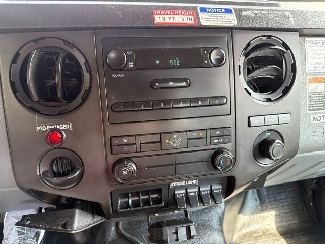 2015 Ford F-750 DRW