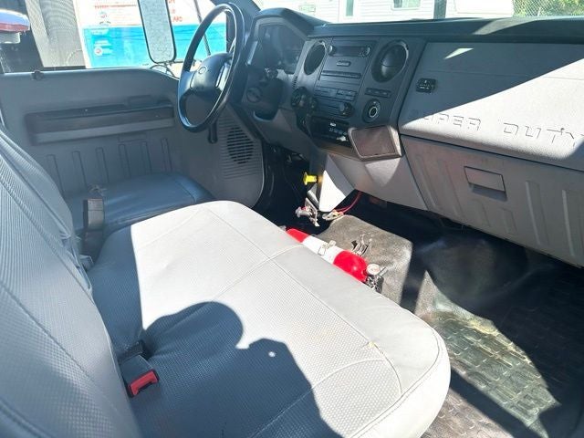 2012 Ford F-750 DRW
