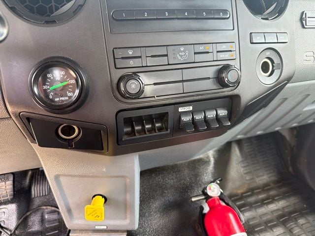 2012 Ford F-750 DRW