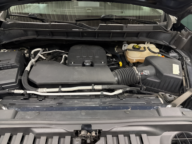 2020 Chevrolet Silverado 1500 4WD Crew Cab Short Bed Custom