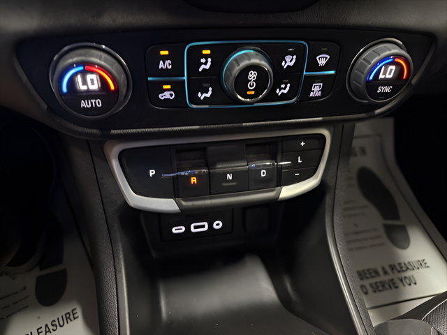 2024 GMC Terrain AWD SLT