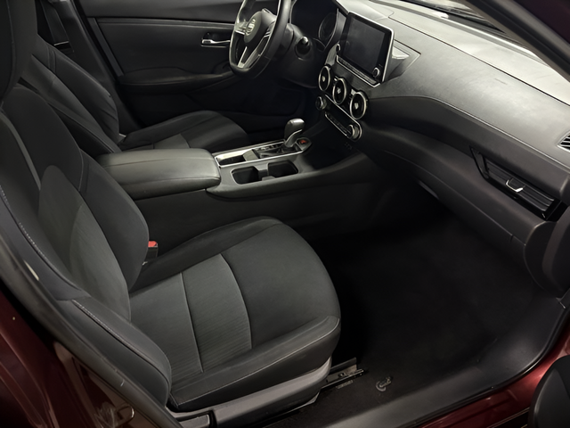2021 Nissan Sentra SV Xtronic CVT
