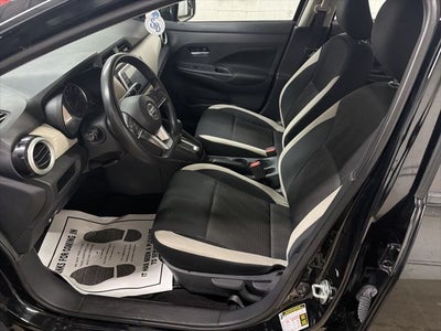 2021 Nissan Versa SV Xtronic CVT