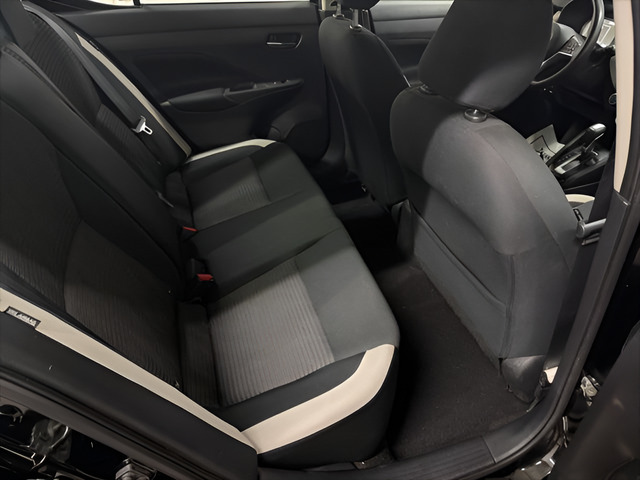 2021 Nissan Versa SV Xtronic CVT