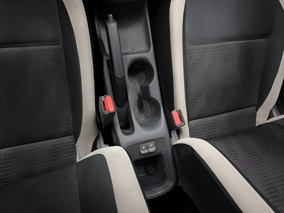 2021 Nissan Versa SV Xtronic CVT