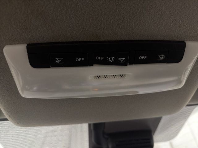 2021 Nissan Versa SV Xtronic CVT