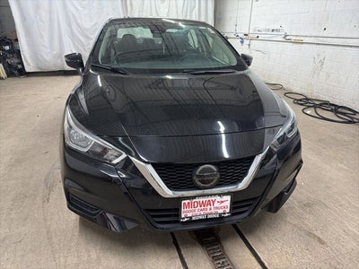 2021 Nissan Versa SV Xtronic CVT