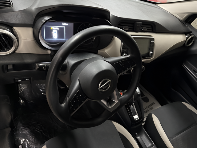 2021 Nissan Versa SV Xtronic CVT