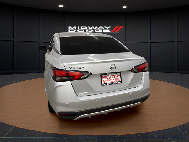 2021 Nissan Versa SV Xtronic CVT