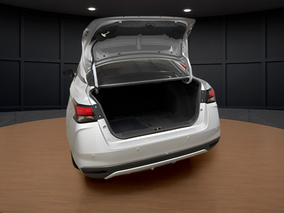 2021 Nissan Versa SV Xtronic CVT