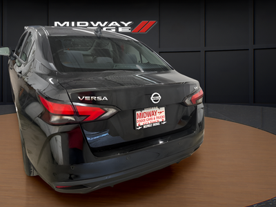 2021 Nissan Versa SV Xtronic CVT