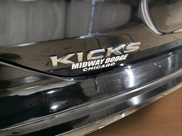 2021 Nissan Kicks S Xtronic CVT