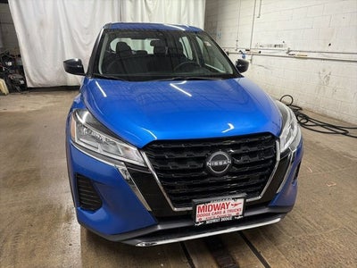 2024 Nissan Kicks S Xtronic CVT