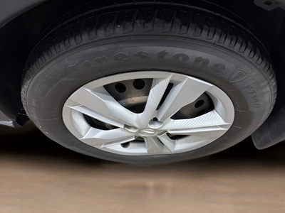 2024 Nissan Kicks S Xtronic CVT