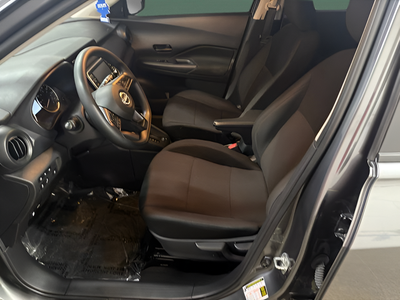2024 Nissan Kicks S Xtronic CVT