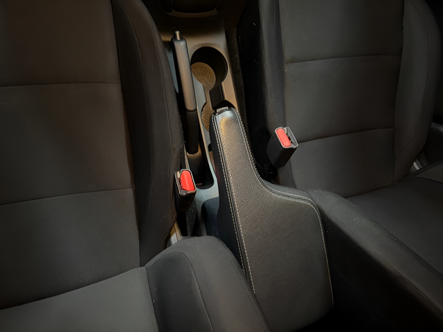 2024 Nissan Kicks S Xtronic CVT