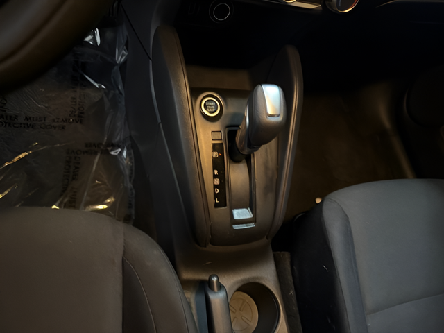 2024 Nissan Kicks S Xtronic CVT