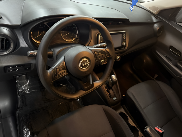 2024 Nissan Kicks S Xtronic CVT