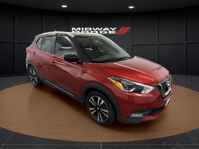 2020 Nissan Kicks SR