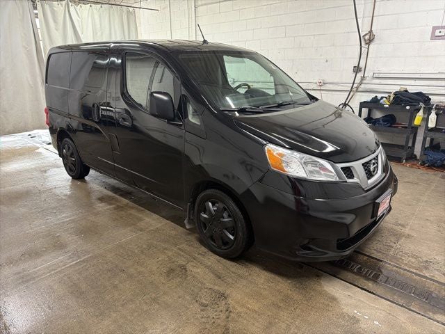 2019 Nissan NV200 S's photo