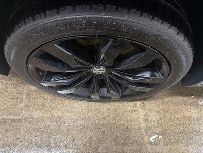 2020 Volkswagen Tiguan 2.0T SE R-Line Black