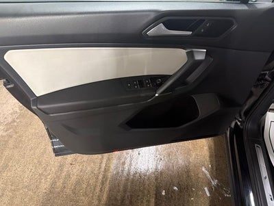 2020 Volkswagen Tiguan 2.0T SE R-Line Black
