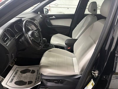 2020 Volkswagen Tiguan 2.0T SE R-Line Black