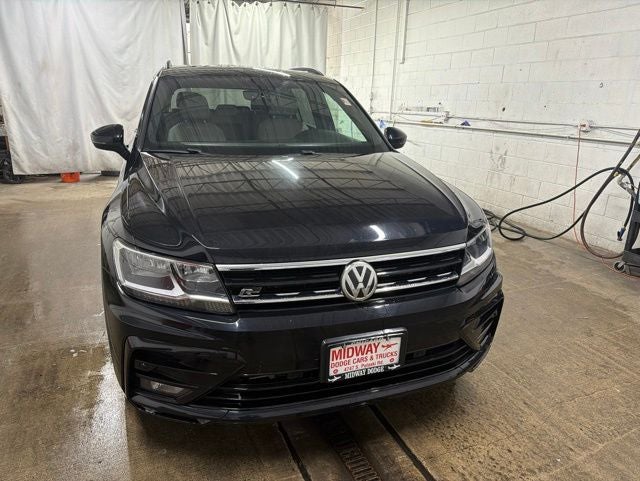 2020 Volkswagen Tiguan 2.0T SE R-Line Black