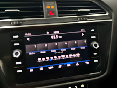 2021 Volkswagen Tiguan 2.0T SE R-Line Black