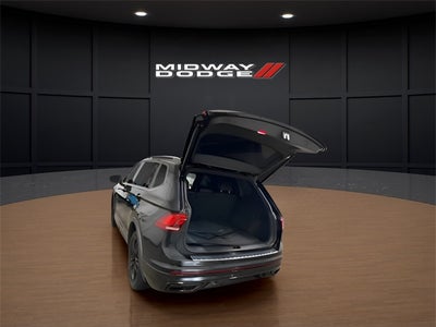 2022 Volkswagen Tiguan 2.0T SE R-Line Black