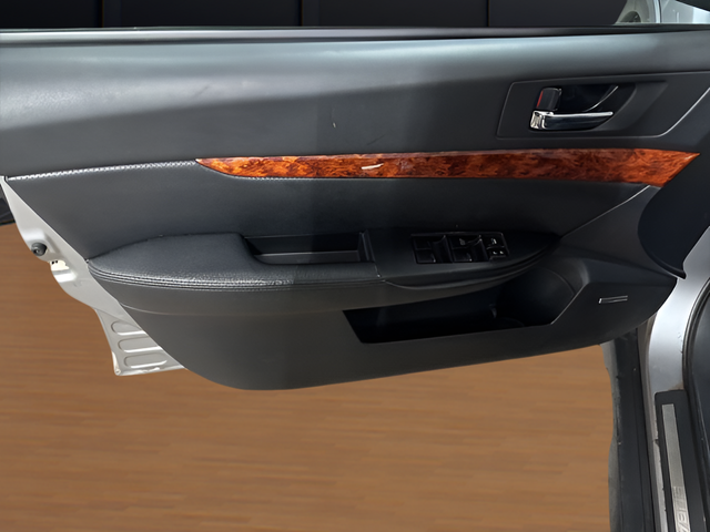 2010 Subaru Outback 2.5i Limited