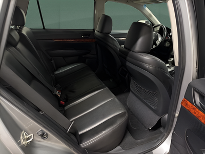 2010 Subaru Outback 2.5i Limited