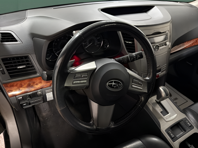 2010 Subaru Outback 2.5i Limited