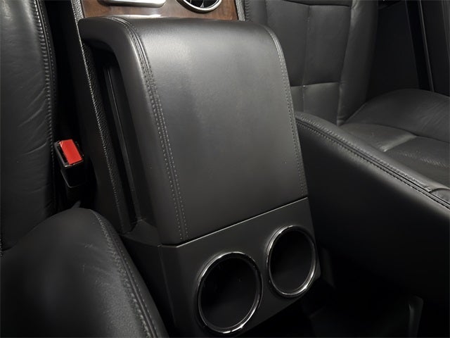 2014 Lincoln Navigator L Base