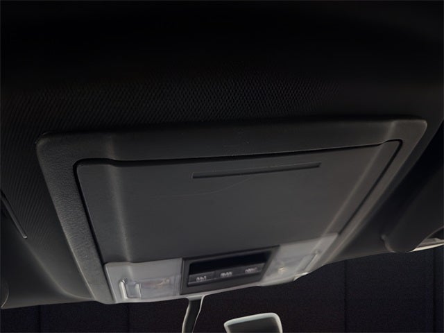 2014 Lincoln Navigator L Base