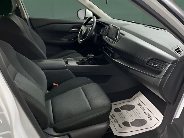 2024 Nissan Rogue SV FWD