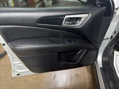 2020 Nissan Pathfinder SV 4WD