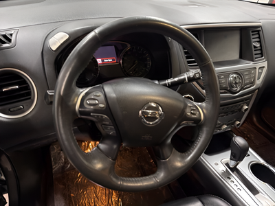 2018 Nissan Pathfinder SL