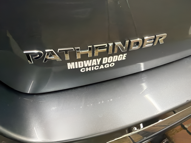 2018 Nissan Pathfinder SL