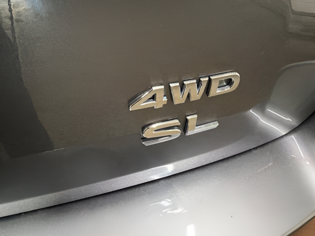 2018 Nissan Pathfinder SL