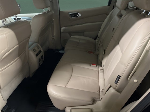 2018 Nissan Pathfinder SL