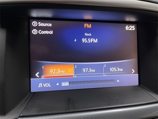 2018 Nissan Pathfinder SL